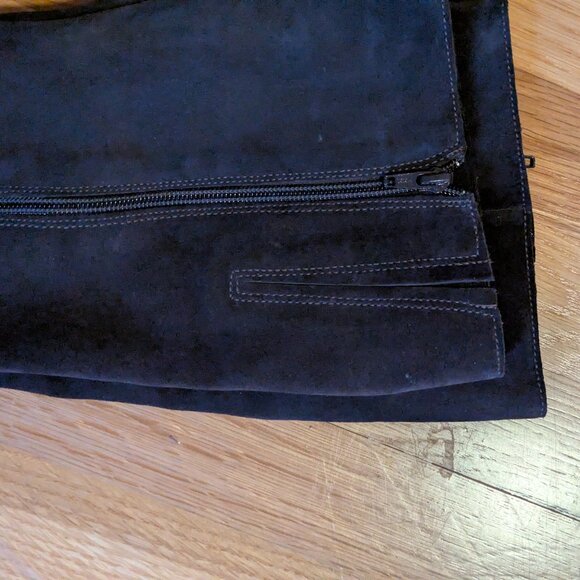 Boots La CANADIENNE Brown Suede 3" heel 9M EUC RE-LIST - Heel Cap Replaced - Picture 8 of 12